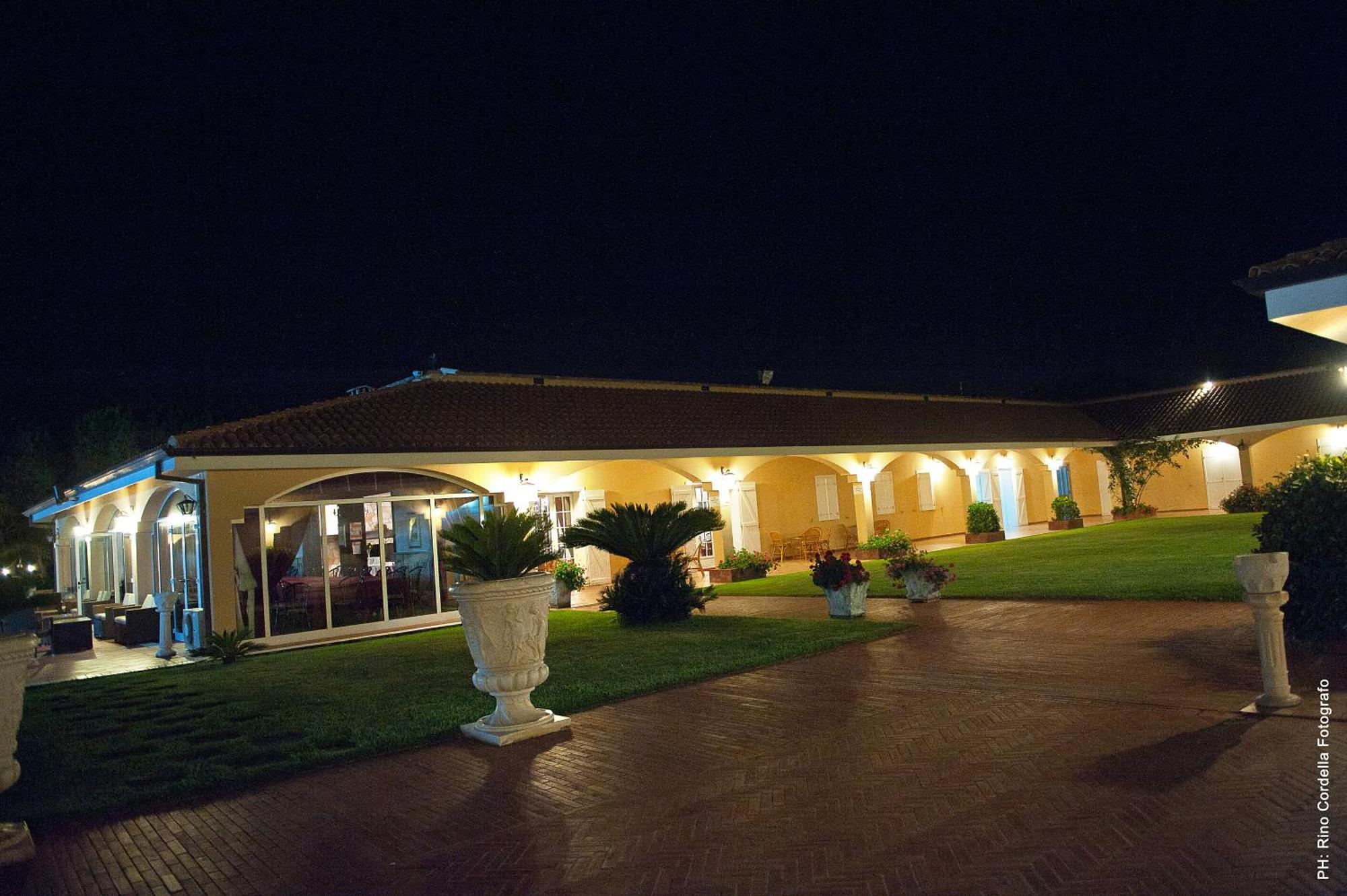 Agriturismo Al Parco Lecce Villa Torre Chianca Exterior foto